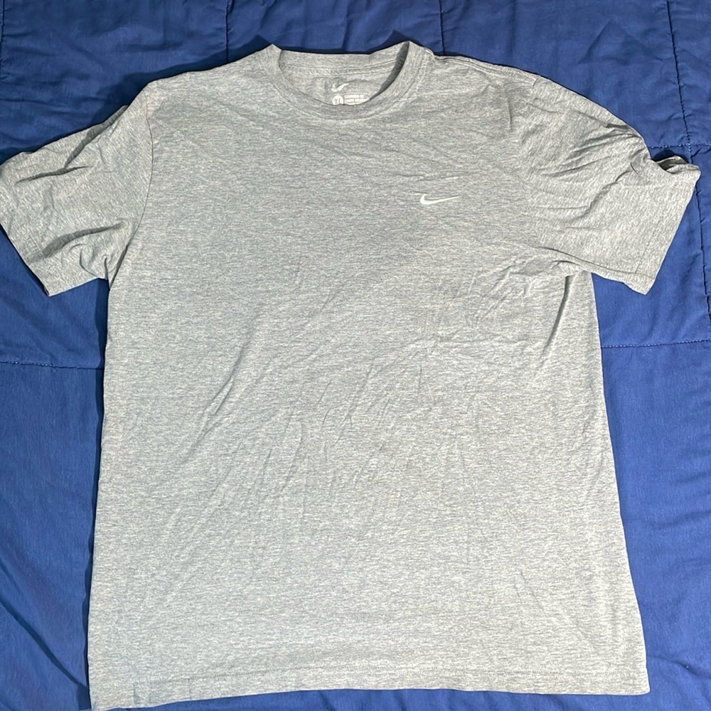 Nike - Light Gray - XL T-Shirt